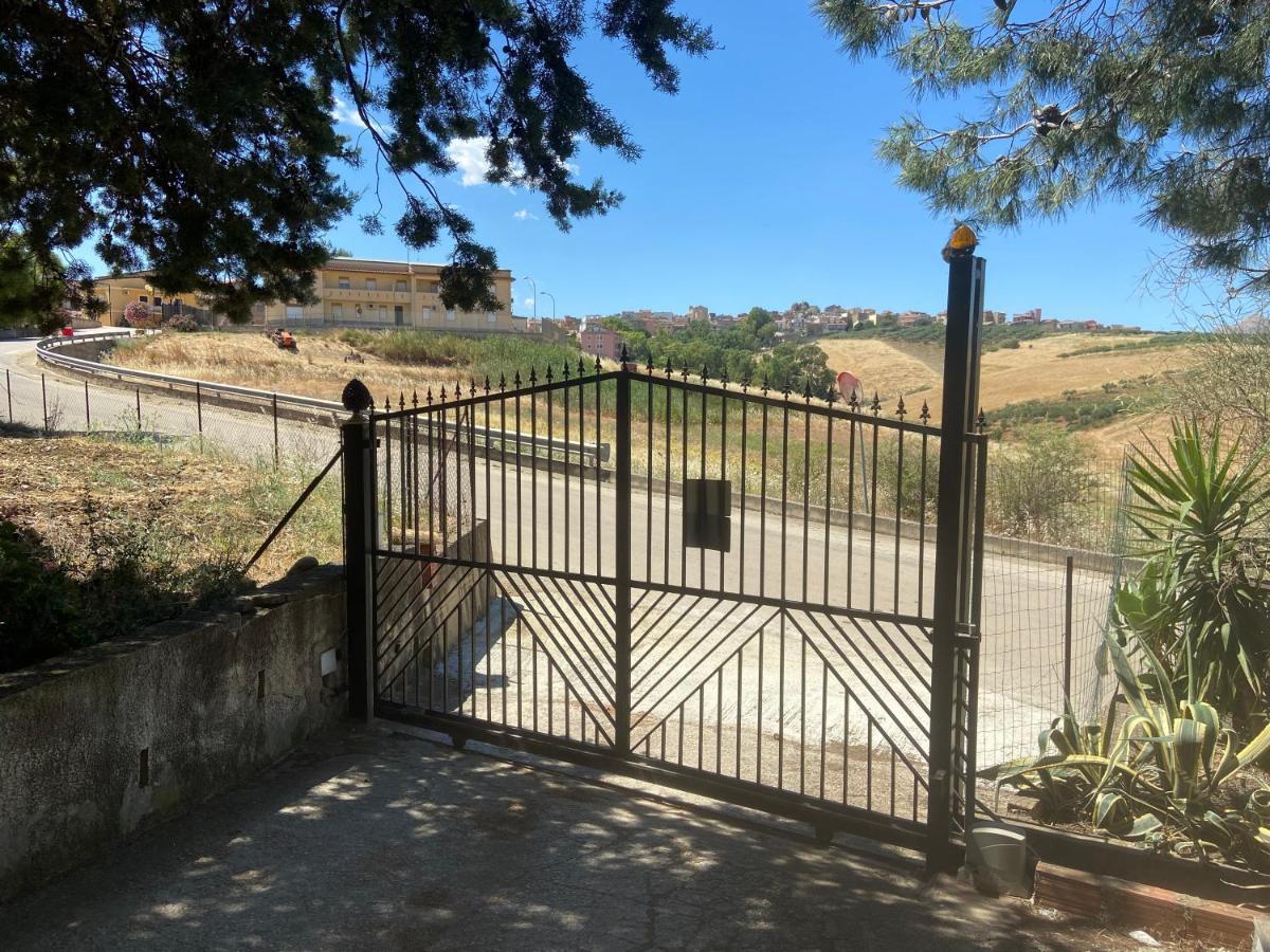 La casa di Gioggiò Apartamento Ioppolo Giancaxio Exterior foto
