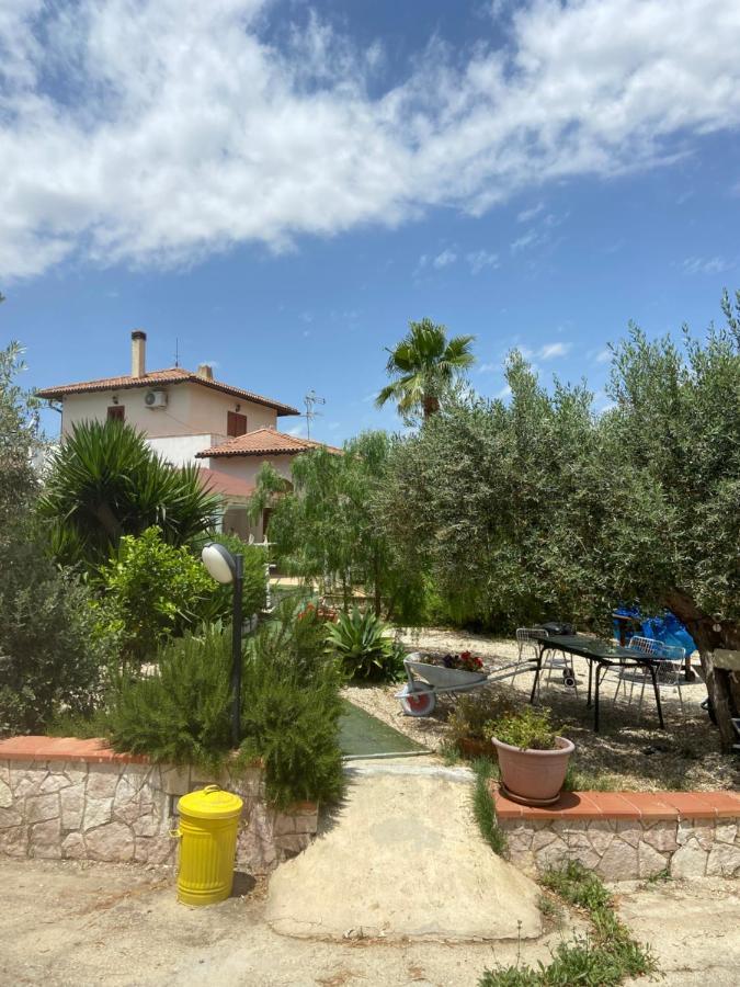 La casa di Gioggiò Apartamento Ioppolo Giancaxio Exterior foto